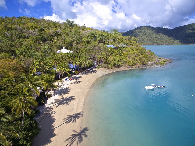 aerial view of palm bay resort in the whitsunday islands