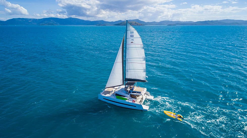 Queensland Yacht Charters Bareboat Yacht Charters Whitsundays